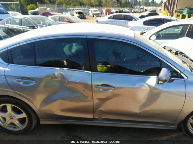 4S3BWAC61L3004302 Subaru Legacy Premium