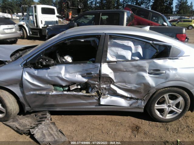 4S3BWAC61L3004302 Subaru Legacy Premium