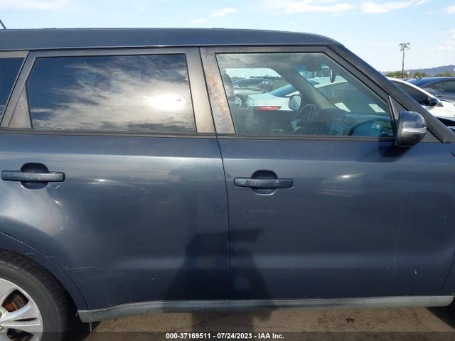 KIA SOUL + 2014 KNDJP3A57E7069732 Image 5