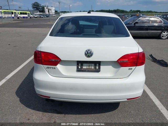 2014 VOLKSWAGEN JETTA SEDAN SE VIN: 3VWD17AJXEM281787