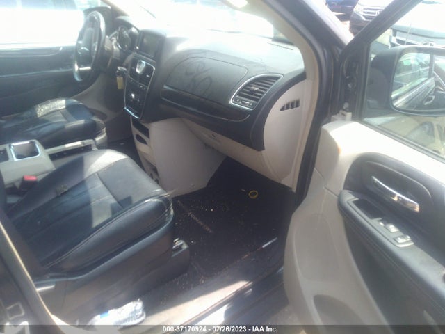 2C4RC1BG1ER256028 Chrysler Town & Country Touring