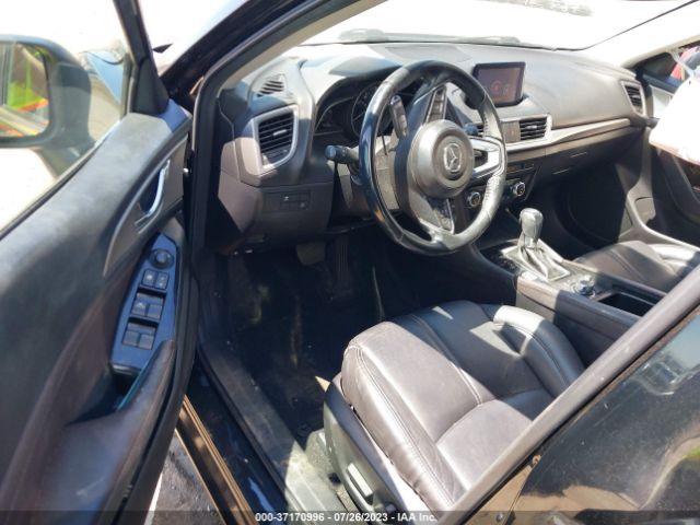 Mazda Mazda3 5-door Touring 2018 3MZBN1L39JM196229 Image 5