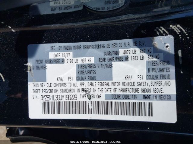Mazda Mazda3 5-door Touring 2018 3MZBN1L39JM196229 Image 9