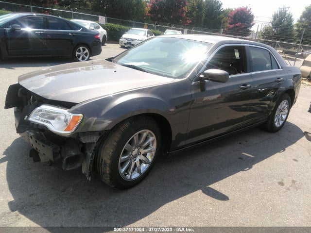 2013 CHRYSLER 300 VIN: 2C3CCAAG9DH589089