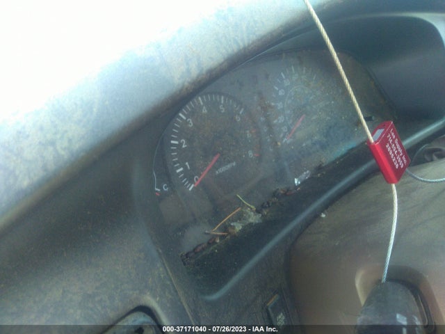 2000 TOYOTA SIENNA LE/XLE VIN: 4T3ZF13CXYU191936