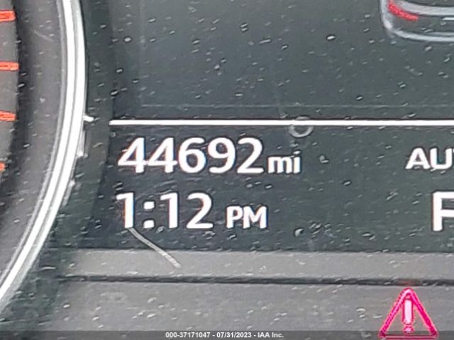 WA1AAAFY6M2014476 Audi Q5 PREMIUM