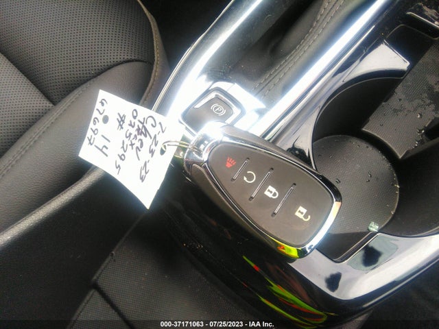 Chevrolet Trax Activ 2024 KL77LKE28RC025295 Image 11