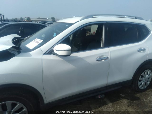 5N1AT2MT1HC788787 Nissan ROGUE S