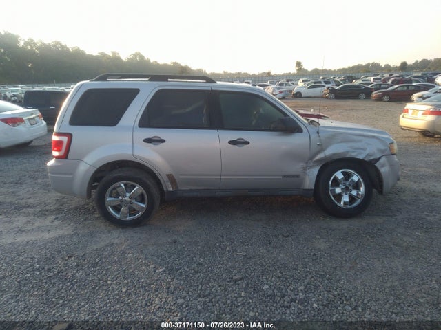 2008 FORD ESCAPE XLT VIN: 1FMCU03108KD15060