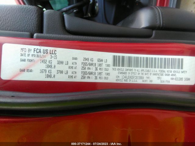 1C4RJEAG5FC815864 Jeep Grand Cherokee Laredo