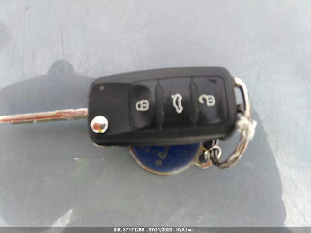 1VWAS7A36EC049612 Volkswagen Passat Wolfsburg Ed
