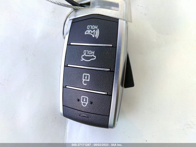 2021 Genesis G90, VIN: KMTF54PH3MU092106