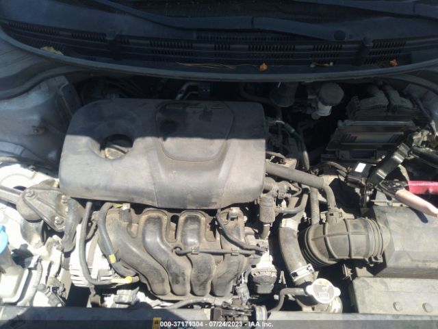 3KPA25AB5JE058190 KIA Rio 5-door Lx