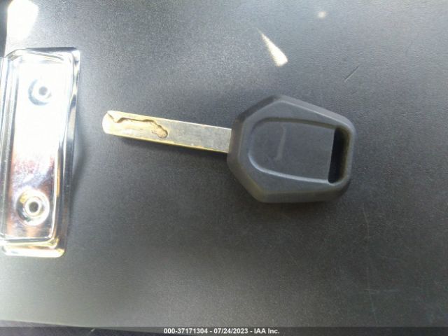 3KPA25AB5JE058190 KIA Rio 5-door Lx