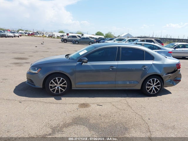 3VWDB7AJ9HM291678 Volkswagen Jetta 1.4t Se