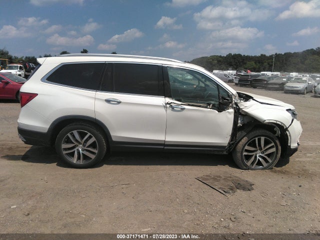 Honda Pilot Touring 2017 5FNYF6H95HB053765 Image 13