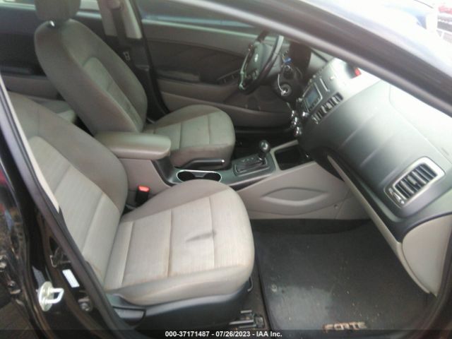 KNAFX4A82E5107107 KIA FORTE EX