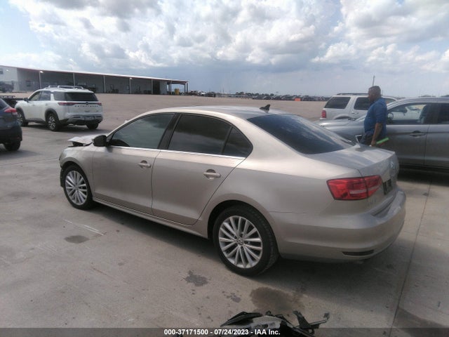 3VWD07AJ6FM215225 Volkswagen Jetta Sedan 1.8t Se