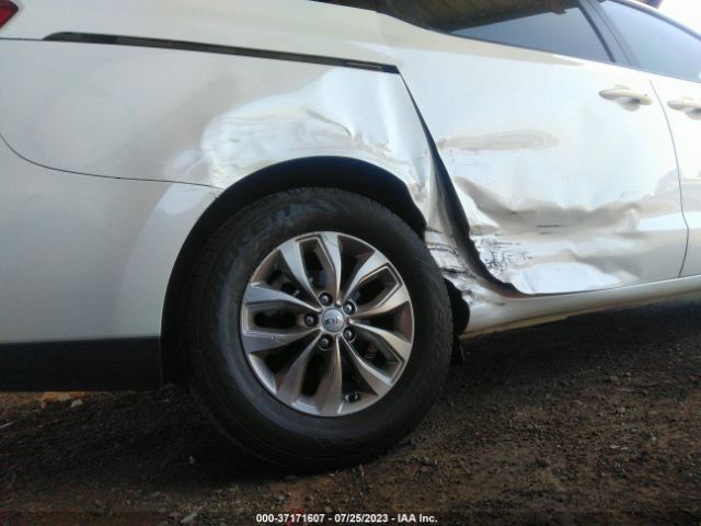 KNDMB5C14K6549763 KIA SEDONA LX