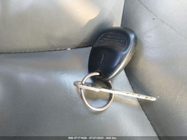 2004 GMC YUKON XL DENALI 1GKFK66U54J241087 Photo 10