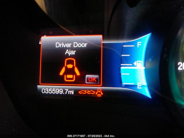3FA6P0HD1GR247833 Ford FUSION SE
