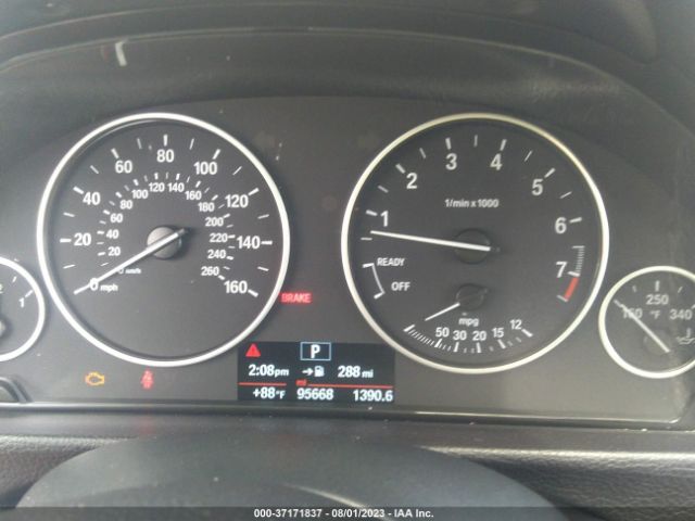 WBA8E5G57GNU19797 BMW 3 Series 320i Xdrive