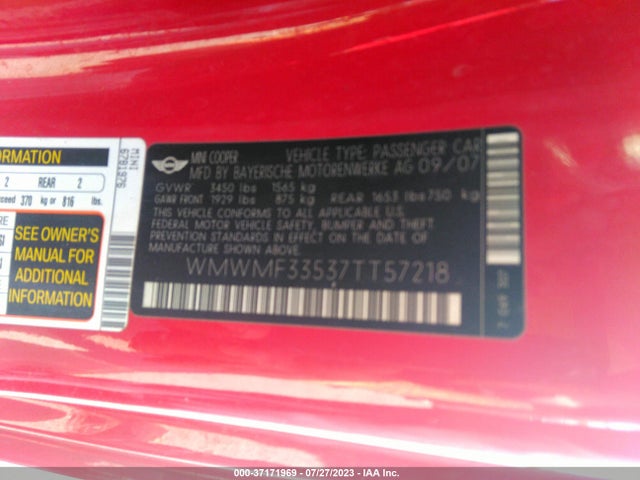 2007 MINI COOPER HARDTOP VIN: WMWMF33537TT57218