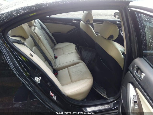 2015 KIA CADENZA LIMITED VIN: KNALN4D73F5183576