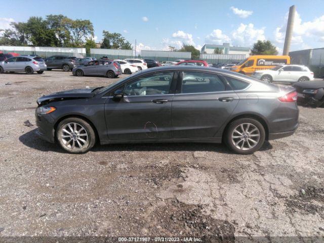 3FA6P0HD0HR362537 Ford FUSION SE