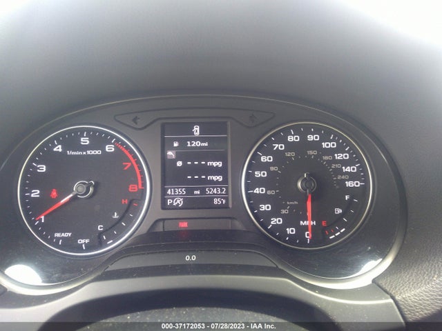 WAUAUGFF6H1039692 Audi A3 Sedan Premium