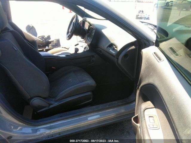 2C3CDZAG1KH670127 Dodge Challenger Sxt