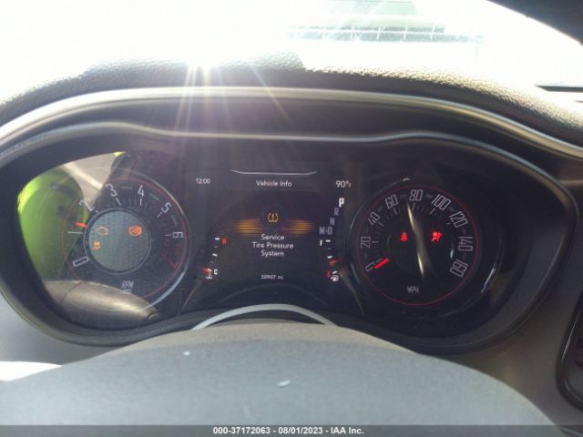 2C3CDZAG1KH670127 Dodge Challenger Sxt