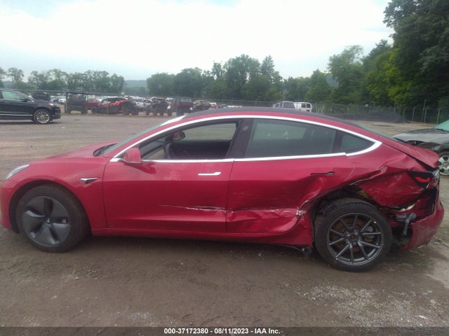 Tesla Model 3 Performance/long Range 2019 5YJ3E1EB1KF387192 Image 14