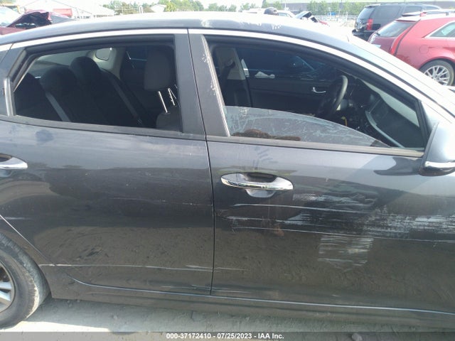 2019 KIA OPTIMA LX VIN: 5XXGT4L39KG287729