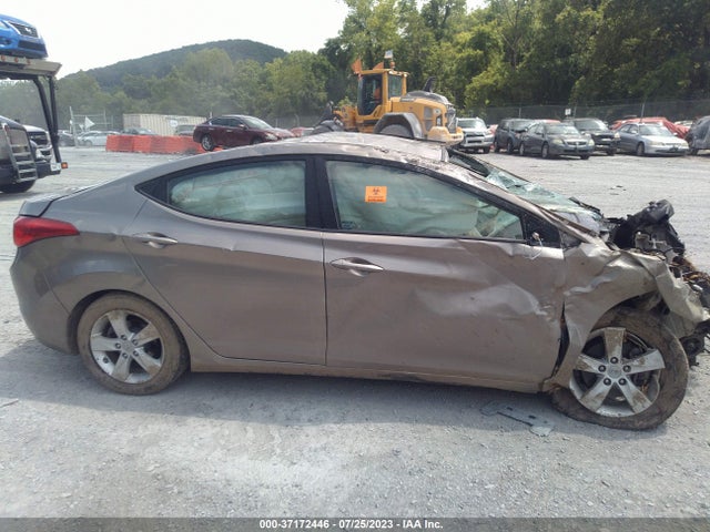 2013 HYUNDAI ELANTRA GLS PZEV VIN: 5NPDH4AE8DH336385