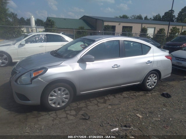 37172525 :رقم المزاد ، 3N1CN7APXKL825345 vin ، 2019 Nissan Versa Sedan Sv مزاد بيع