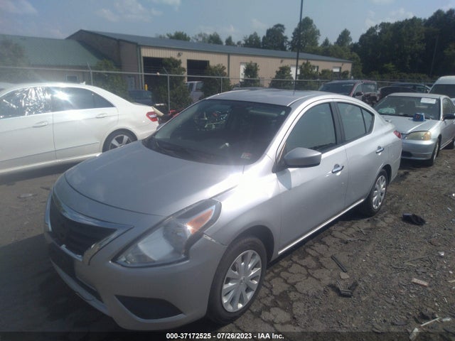 37172525 :رقم المزاد ، 3N1CN7APXKL825345 vin ، 2019 Nissan Versa Sedan Sv مزاد بيع