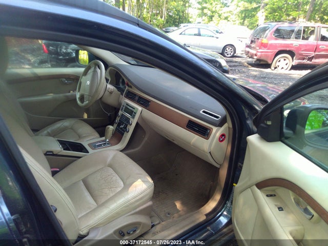 2009 VOLVO XC70 3.2L VIN: YV4BZ982191047955