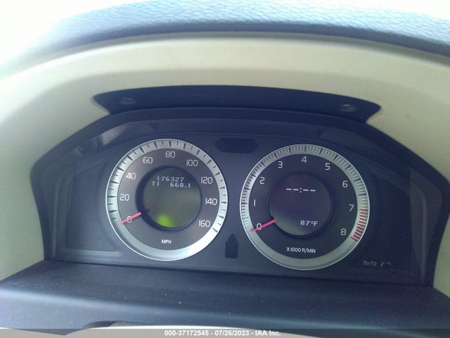 2009 VOLVO XC70 3.2L VIN: YV4BZ982191047955