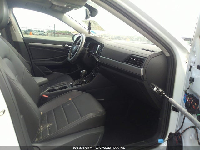 3VWC57BU4MM021960 Volkswagen Jetta S/se/r-line