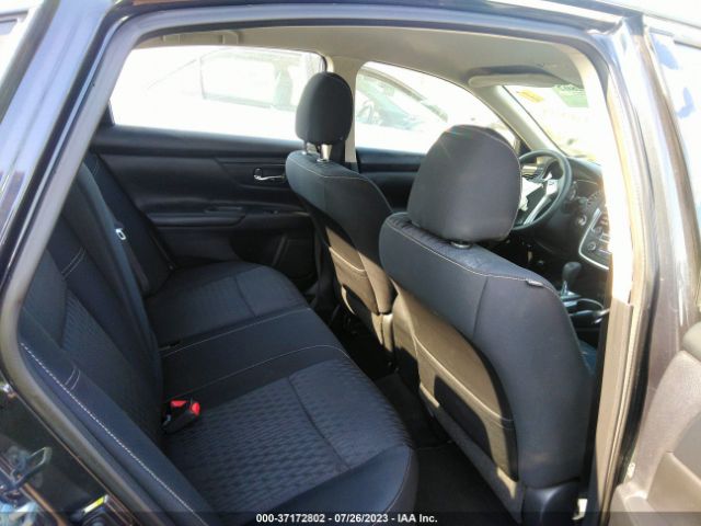 Nissan Altima 2.5 S 2018 1N4AL3AP4JC230767 Image 8