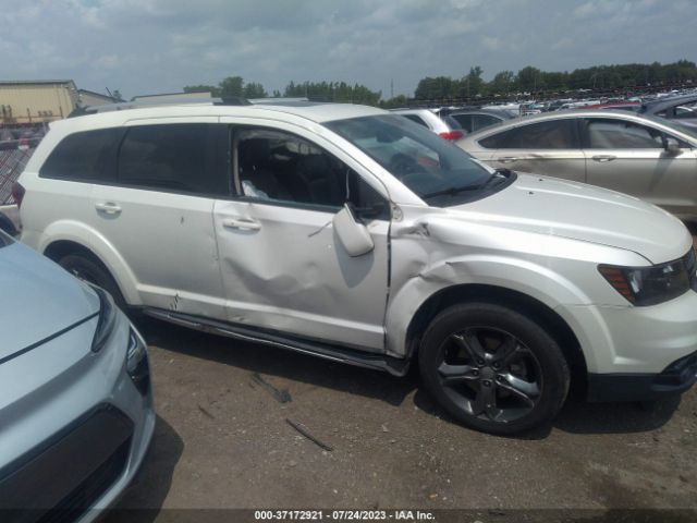 3C4PDCGB4FT737340 Dodge Journey Crossroad