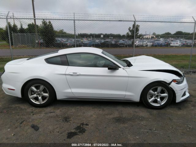1FA6P8AM9H5353301 Ford Mustang V6