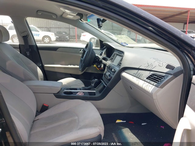Hyundai SONATA SE 2017 5NPE24AF1HH480834 Image 5