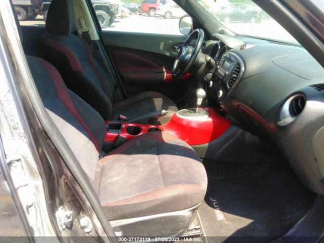 JN8AF5MV2ET361813 Nissan Juke Sv