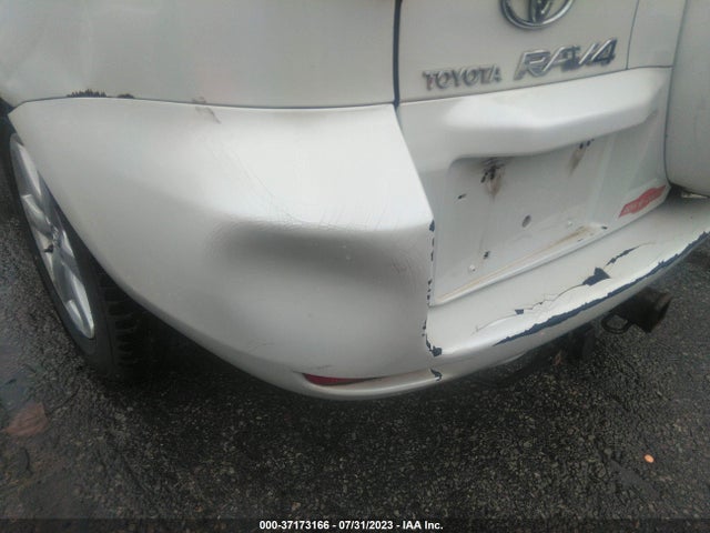 2007 TOYOTA RAV4 LIMITED VIN: JTMZK31V575015717