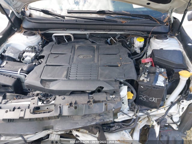 Subaru Outback Limited 2018 4S4BSENC1J3271423 Image 10