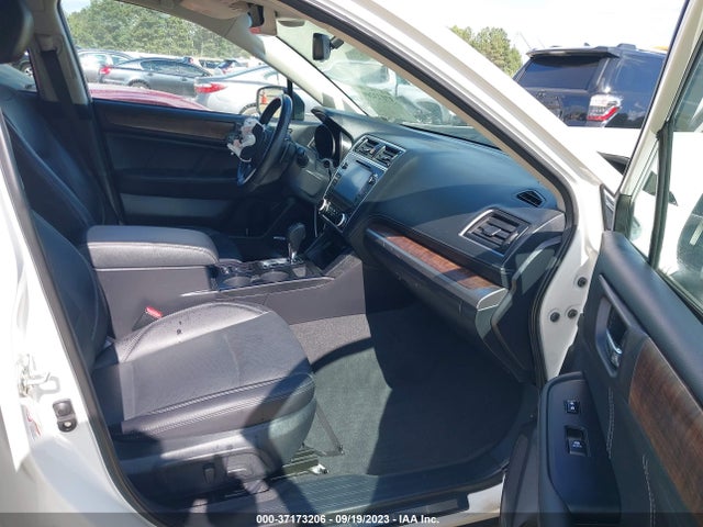Subaru Outback Limited 2018 4S4BSENC1J3271423 Image 5