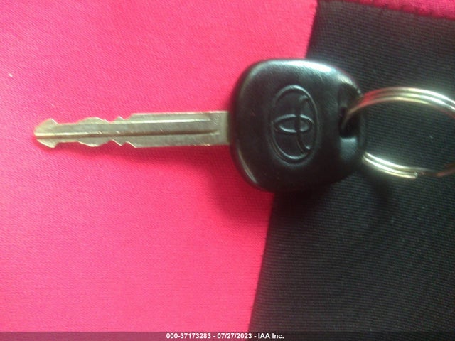 2011 TOYOTA TACOMA VIN: 3TMMU4FN2BM028818