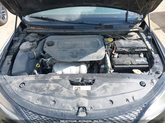 Chrysler 200 S 2015 1C3CCCBB0FN689171 Image 11